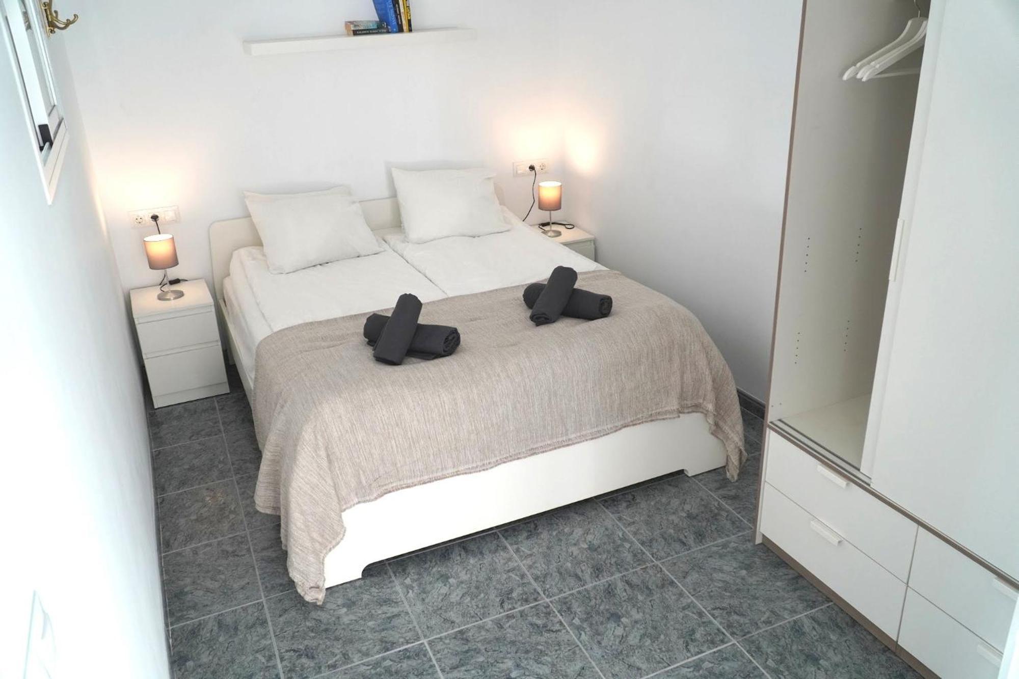 Hostal Alegre Нерха Екстер'єр фото